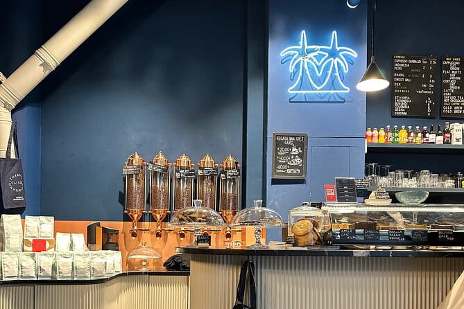 Milan coffee & history crawl with a licensed tour guide - Discovering Milan’s Coffee Culture in a Compact Tour