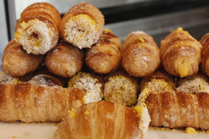 Milan Food Walking Tour of Brera - Local Eateries and Specialties