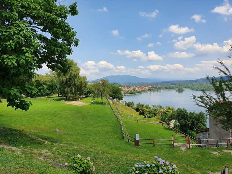 Milan: Home Gorgonzola Dinner, Overnight Stay & Dairy Visit - Introduction: An Authentic Cheese Experience with a Personal Touch