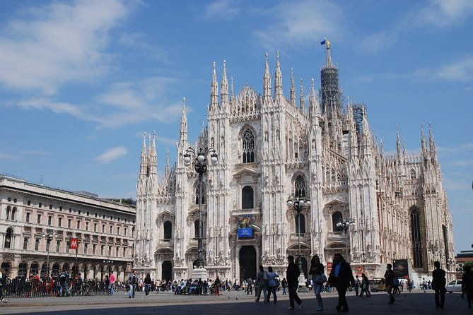 Milan : ITALIAN FOOD TOUR - 3h - Exploring Milan’s Food Scene in Three Hours