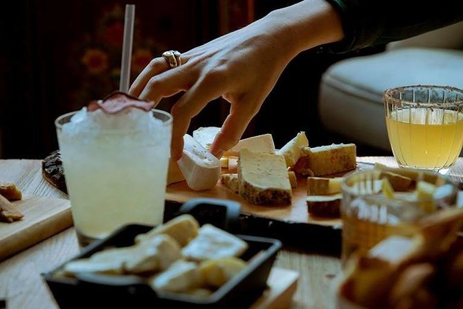 Milan Mix Aperitivo & Street Food Tour - Exploring Porta Ticinese and Navigli