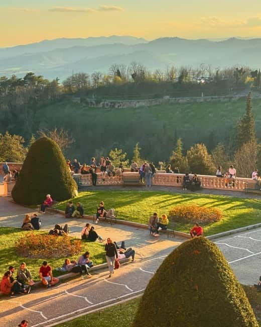 Milan: Private Sunset Picnic with Italian Aperitivo - Discovering the Charm of the Milan Sunset Picnic