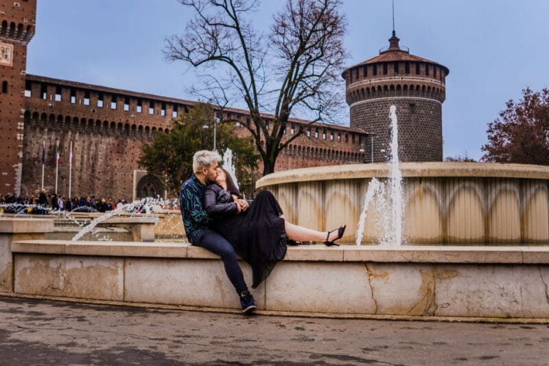Milan: Professional Photoshoot Outside Sforza Castle - Who This Experience Suits Best