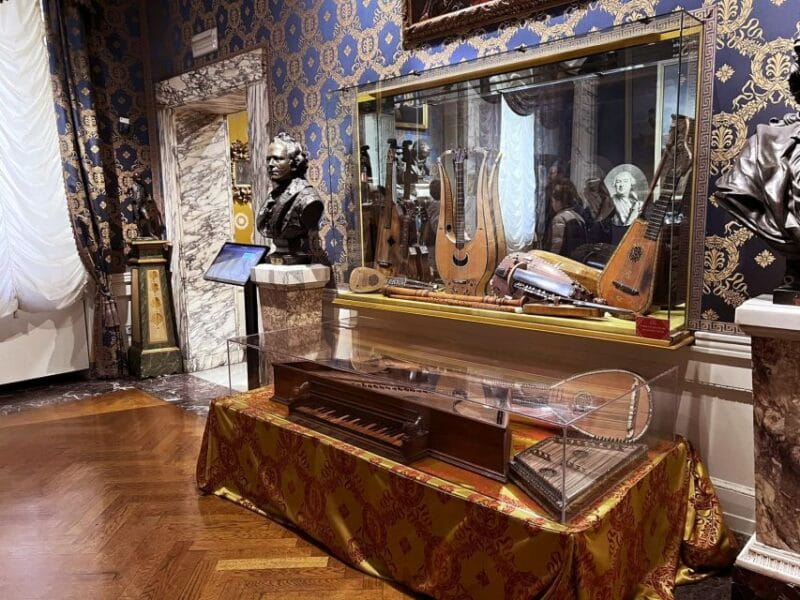 Milan: Scala Theater and Duomo Cathedral Guided Tour - Price and Value Analysis