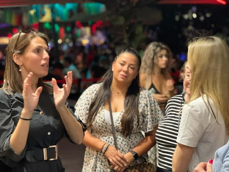 Milan: Sunset Navigli Food and Drinks Tour with a Local - FAQ