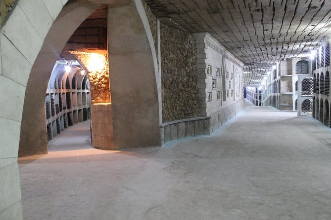 Milestii Mici is the largest cellars of wine in the World! tour - Tasting in the Cellars