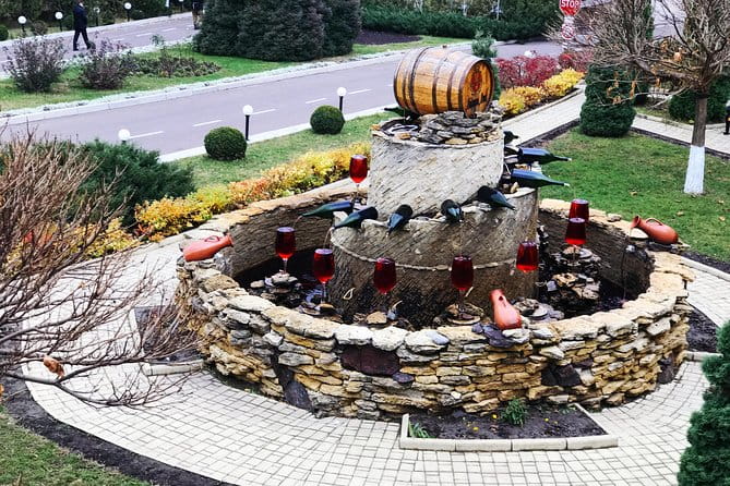 Milestii Mici is the largest cellars of wine in the World! tour - FAQ