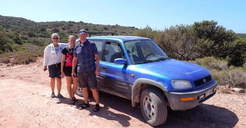 Milos: 4WD adventure with Snorkelling and Lunch - Discovering the Rugged Heart of Milos