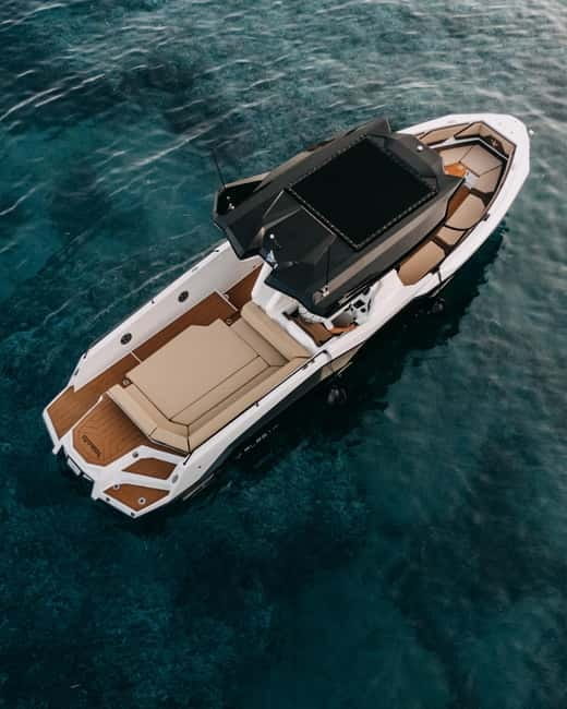 Milos: Half-Day Boat TourKleftiko Sarakiniko Poliegos - Who Will Love This Tour?