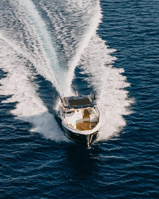 Milos: Private Speedboat TourKleftiko Sarakiniko Poliegos - Key points / Takeaways