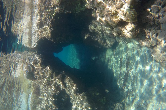 Milos Sailing Tour With Snorkeling and Lunch - Meeting and Pickup