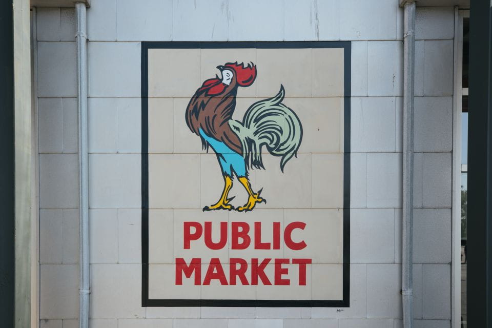 Milwaukee: Around the Ward in 90 Minutes - Birthplace of Milwaukee Pizza