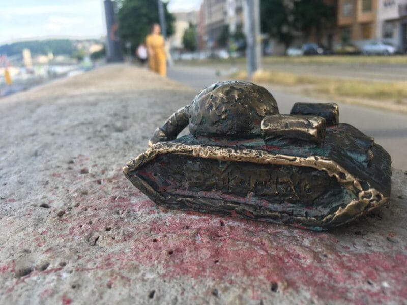 Mini Statue Hunt in Budapest Private Walking Tour - Exploring Budapest Through Miniature Art: A Detailed Review