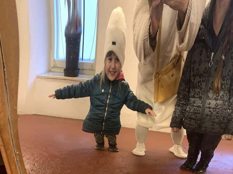 Mirror Maze and Hall of Laughter- Crooked Mirrors - Exploring Český Krumlov’s Mirror Maze and Hall of Laughter