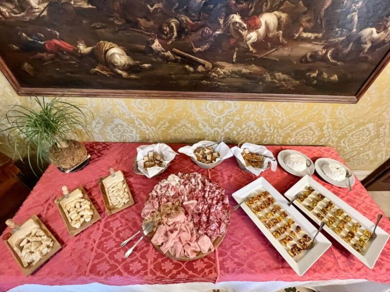 Modena: Balsamic Lunch with Vinegar Cellar Tour and Tasting - Entering a Family Vinegar Cellar in Modena