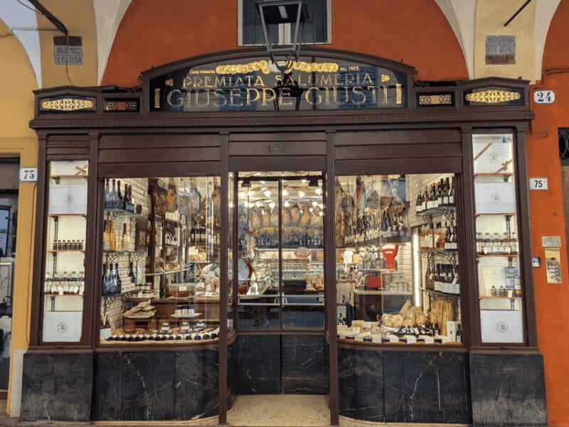 Modena Food Tour: Sightseeing & Taste - Why Guides Like Francesco Make a Difference