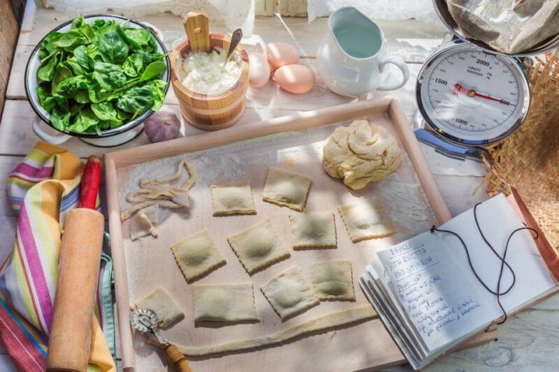 Modena: Home Cooking Class Tagliatelle and Ragu and Tiramisu - The Meal and Wine Experience