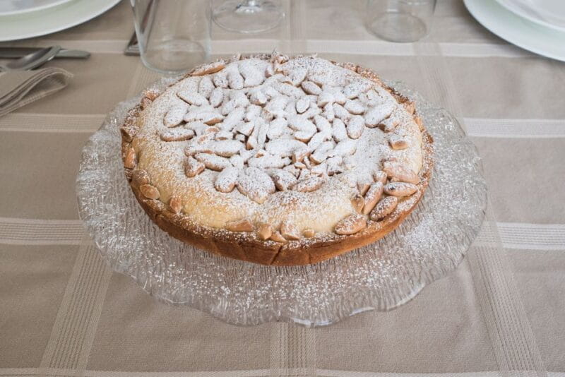 Modena: Market & Lunch/Dinner at a Local's Home - Discovering the Heart of Modena Through Food