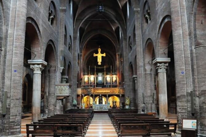 Modena Walking Tour with Audio and Written Guide by a Local - Practicalities and Value