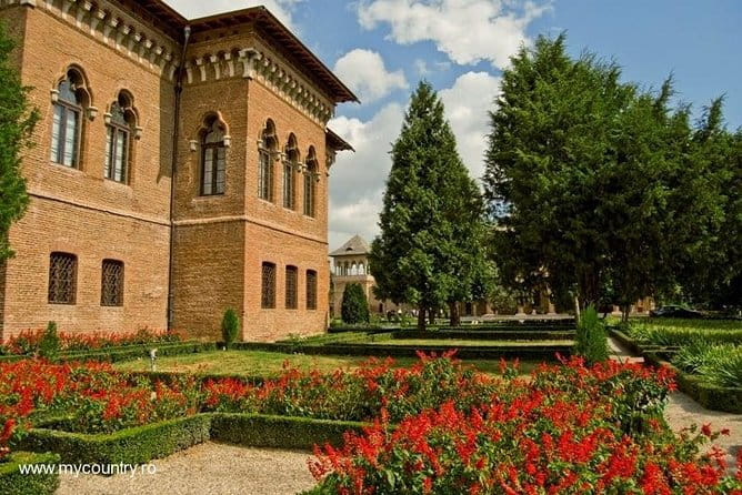 Mogosoaia Palace & Snagov Monastery: Private tour from Bucharest - The Complete Experience: A Deep Dive
