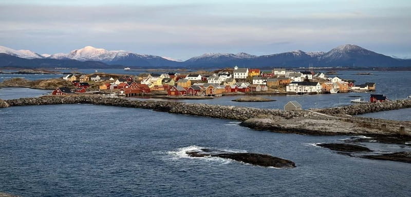 Molde: Boat Trip With Historical Storytelling from Molde - Key points/Takeaways