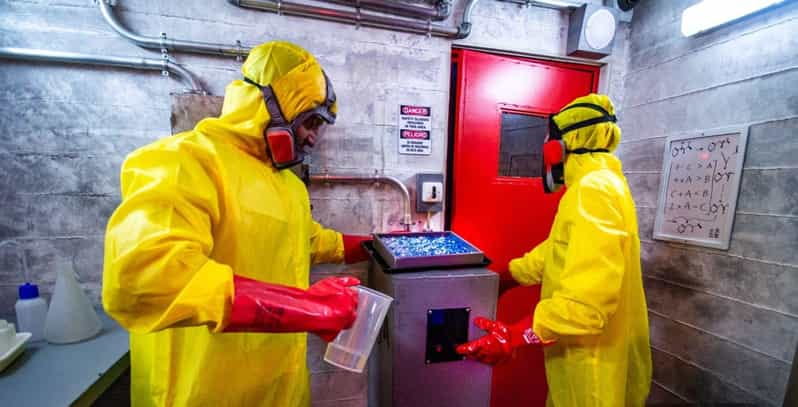 Molde: Project Heisenberg Escape Room Experience - How the Experience Breaks Down