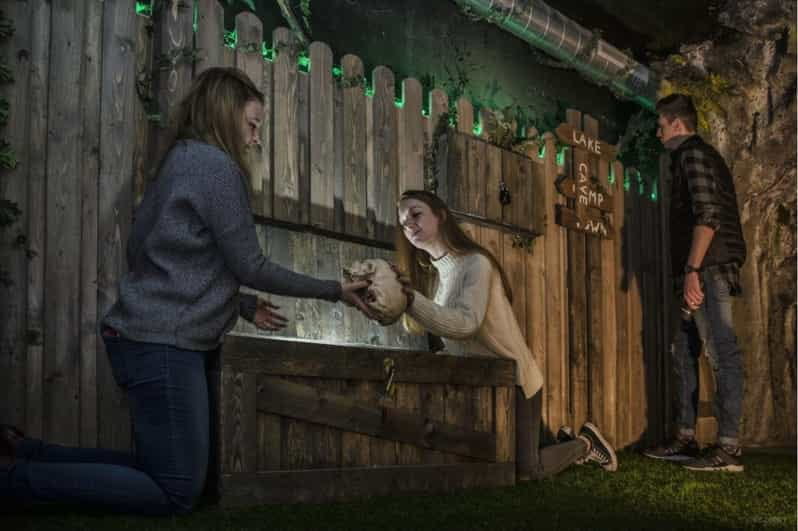 Molde: Serial Killer Escape Room Game - Entering the World of Crime Solving in Molde