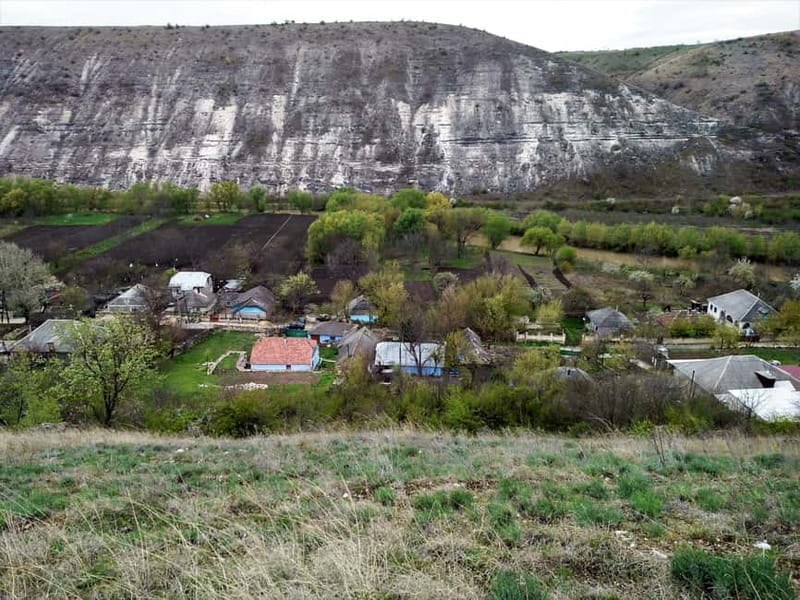 Moldova:Old Orhei Archeological Complex unique cave&Curchi - Key Points / Takeaways