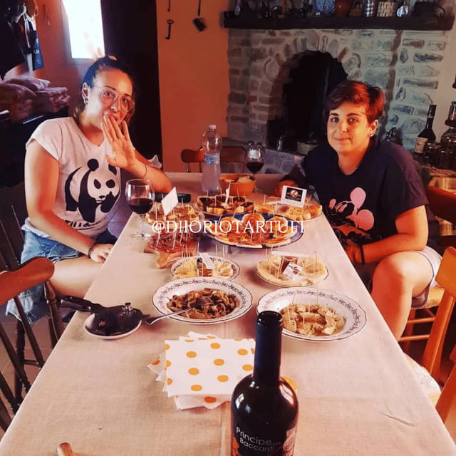 MOLISE TRUFFLE HUNTING WITH FOOD TASTING - Key Points / Takeaways