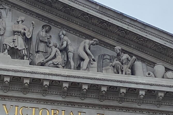 Money and Power in the City Sightseeing Tour - FAQs