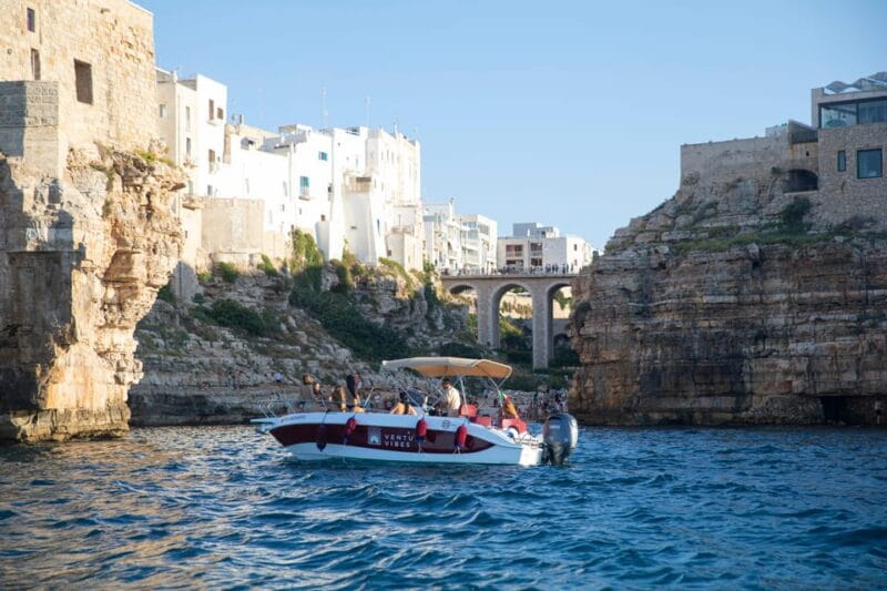 Monopoli: Private Boat Tour with Aperitif and Champagne - Key points / Takeaways