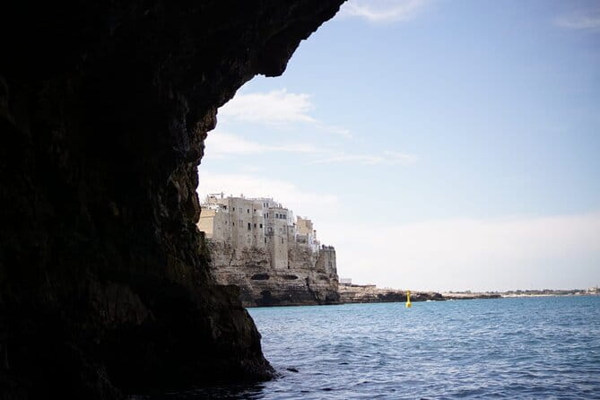 Monopoli Shared tour by Gozzo boat to the Polignano caves - A Deep Dive into the Experience
