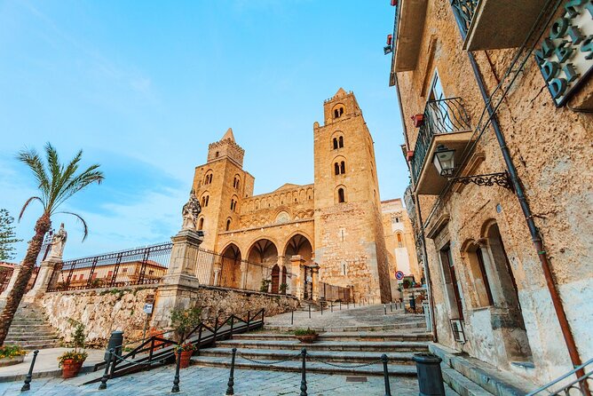 Monreale And Cefalù Half Day Excursion - Cefalu Town