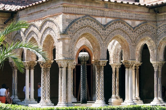 Monreale and Mondello from Palermo, Private Tour - Exploring Monreale: Byzantine Art and Medieval Magnificence