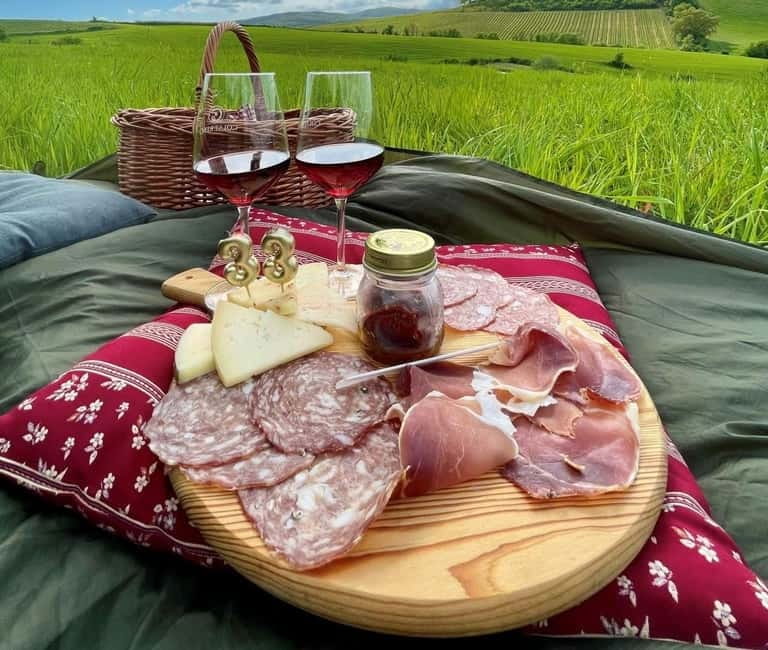 Montalcino: exclusive vineyard picnic with wine - Entering the World of Tuscan Wine and Nature