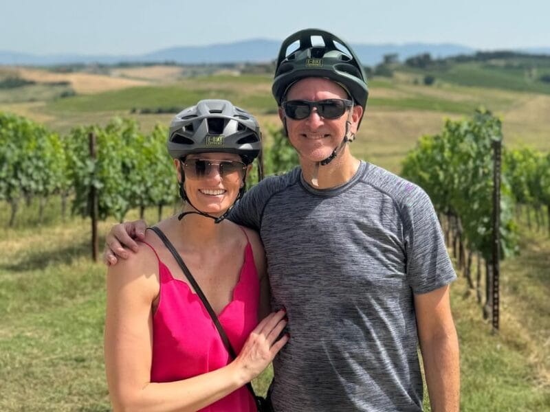 MONTALCINO:Privat E-Bike experience discovering Orcia Valley - Key Points / Takeaways