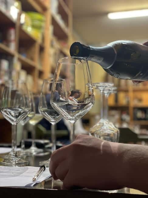 Montecatini Terme: Aperitifs with local wine and oil tasting - Entering the Heart of Tuscany: The Setting and Its Charm