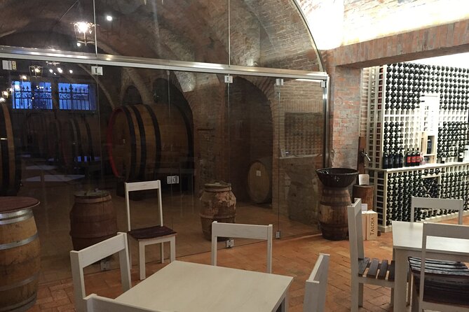 Montepulciano: Winery Tour & Tasting Experience - Booking and Cancellation Policy