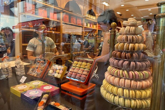 Montmartre Hill French Gourmet Food and Wine Tasting Walking Tour - What to Expect