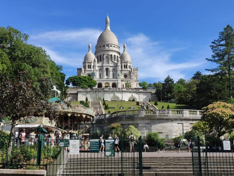 Montmartre Walking Tour with a Local Guide - The Sacred Summit: Sacré Coeur Basilica