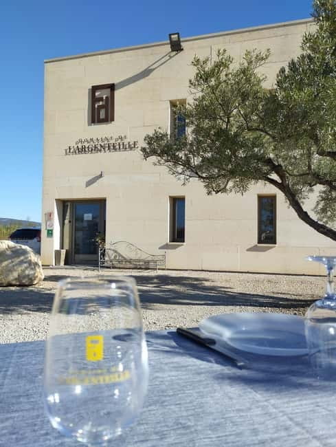 Montpellier: Celles, Capitelles & Local Wine Tasting Tour - Discovering the Capitelles: Dry Stone Craftsmanship