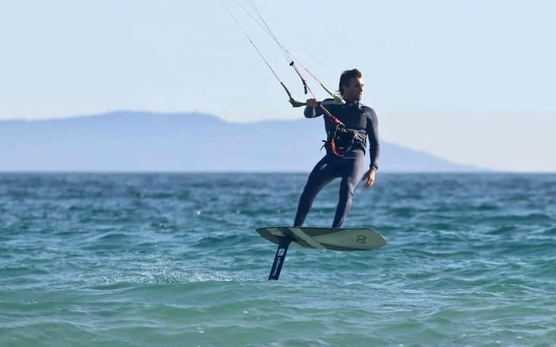 Montpellier: Kite Foil Lesson - What to Expect During Your Kite Foil Lesson