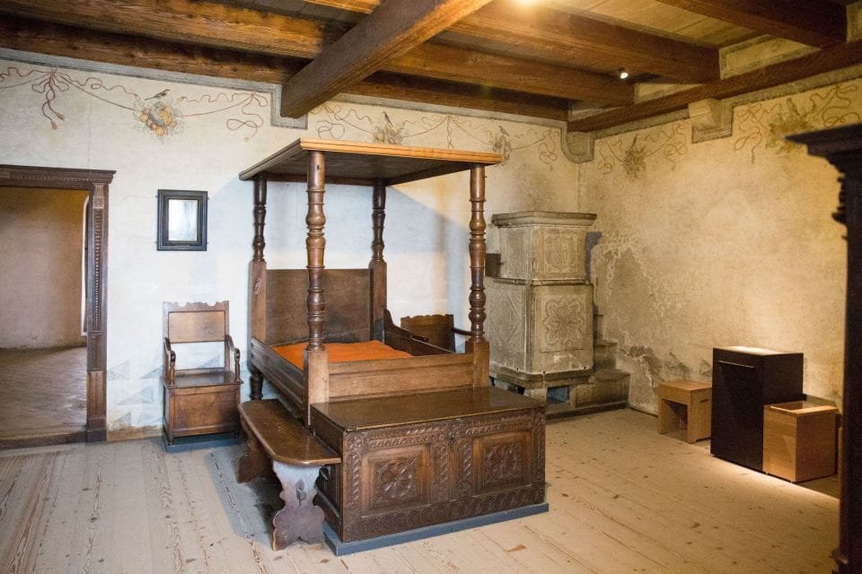 Montreux: Chateau Chillon Entrance Ticket - Frequently Asked Questions