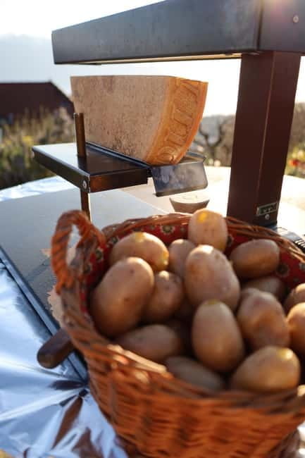 Montreux: Cheese like a local with lake & mountain views - Key points / Takeaways