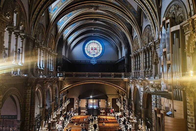 MONTSERRAT: TOUR IN ROMANIAN LANGUAGE - Who Will This Tour Suit Best?