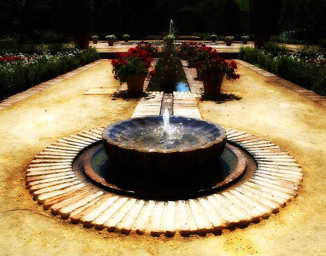 Monumental Jerez Guided Tour - Key Points