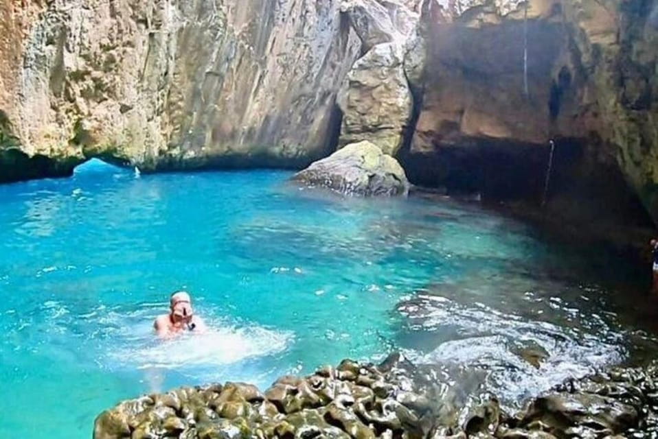 Moraig: Kayak Excursion to Moraig & Fish-Testos Caves - Itinerary and Activities