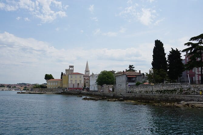 Morning Panorama: Relaxing Among 20 Islands around Pore Riviera - The Bottom Line: Is It Worth It?