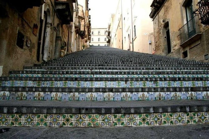 Mosaic tour 2 - Exploring the Concrete Highlights: Villa Romana del Casale