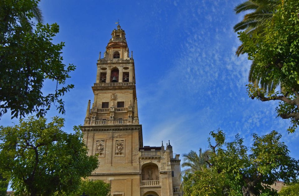 Mosque-Cathedral of Cordoba and Jewish Quarter Tour - Guided Experience